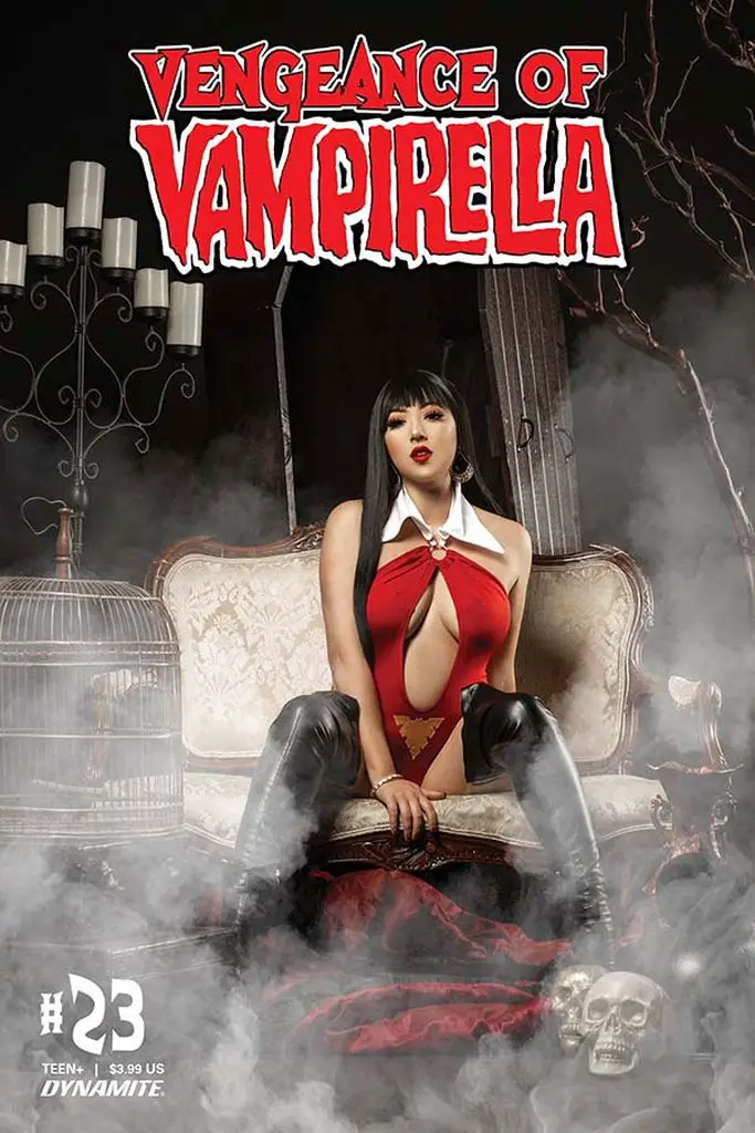 Vengeance of Vampirella #23, cover D - Melissa Ramirez cosplay